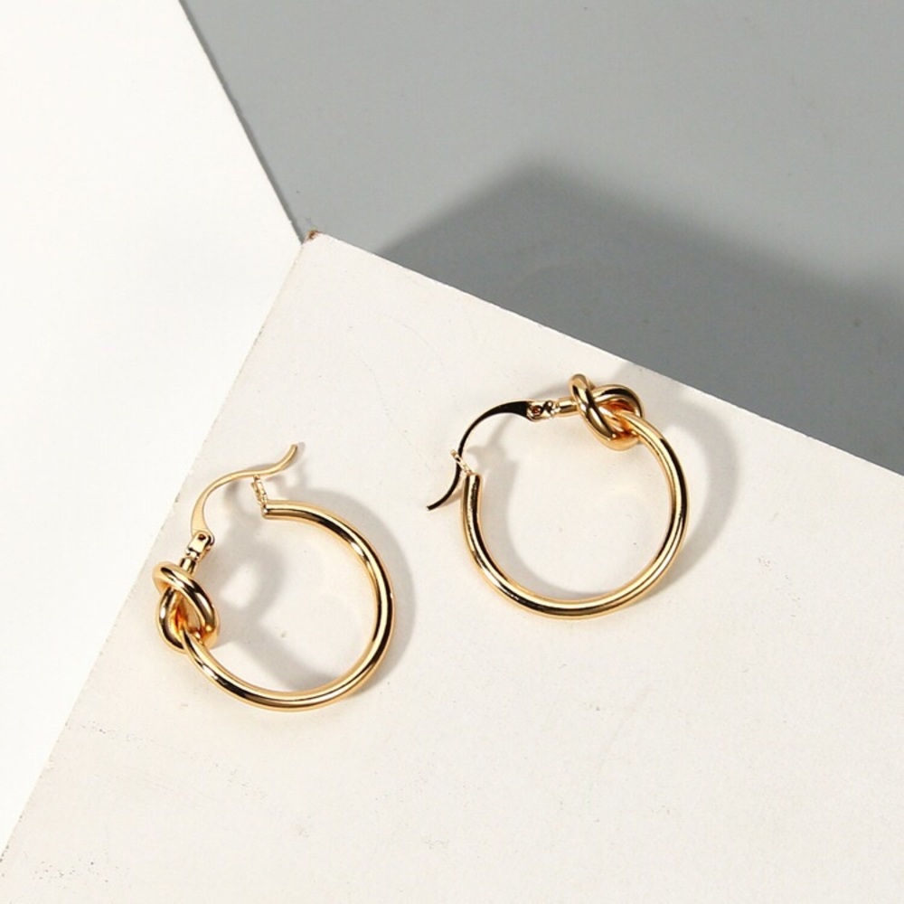 Chic Gold Knot Hoop Earrings - Picture 5 of 7
